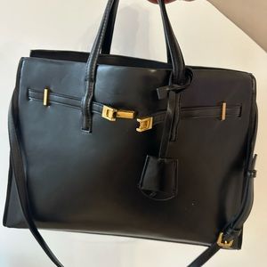 Classic black bag (vegan)